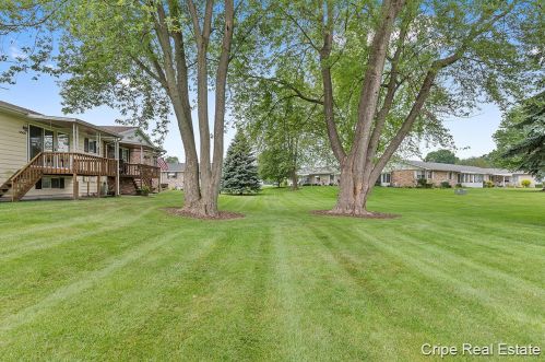 5900 Leisure South Dr, Grand Rapids MI 49548-6858 exterior