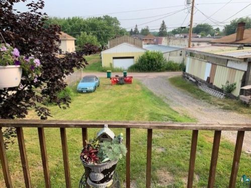 205 3 St, Duluth MN 55805-1856 exterior