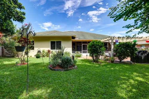 1766 Southworth, Fort Pierce FL exterior