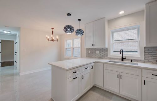 4852 La Crosse Ave, Chicago IL  60638-2119 exterior