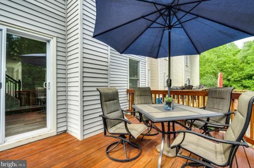 5319 Buxton Ct, Alexandria VA 22315-4760 exterior