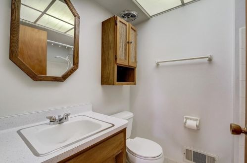 9728 Langlade St, Milwaukee WI 11032-1321 exterior