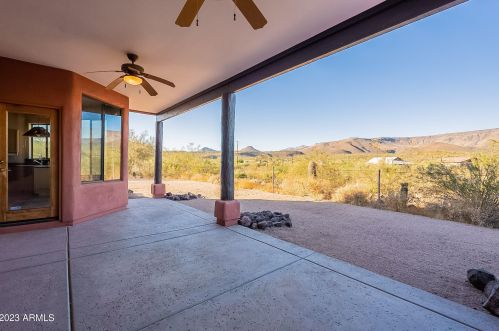 48909 3rd Ave, Phoenix AZ 85027-4700 exterior