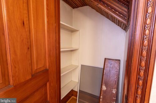 136 Pearl St, Lancaster PA 17603-3233 exterior