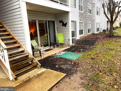 11 Aspen Ct, Trenton, NJ 08619-4601