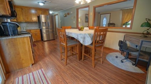 22 Cloran St, Springfield MA 01109-2204 exterior