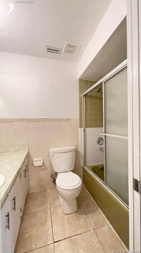 555 Twylite Ter, Fort Pierce FL 34983-1186 exterior