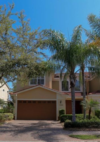 4017 Courtside Way, Tampa, FL 33618-2748