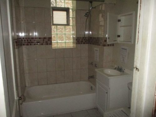 3118 Hamlin Ave, Chicago IL 60655-3421 exterior