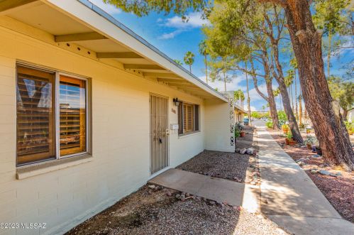 414 Silverbell Rd, Tucson AZ 85745-9385 exterior