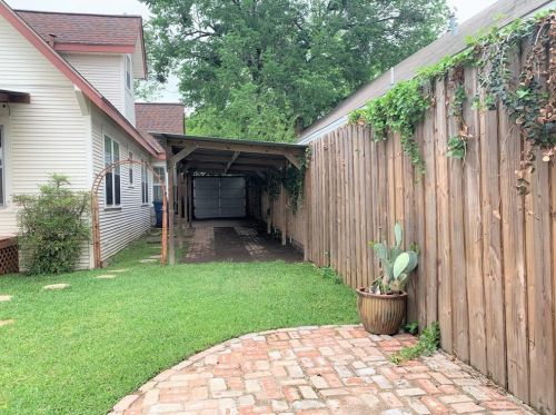 918 Chestnut St, Denison TX 75020-3205 exterior