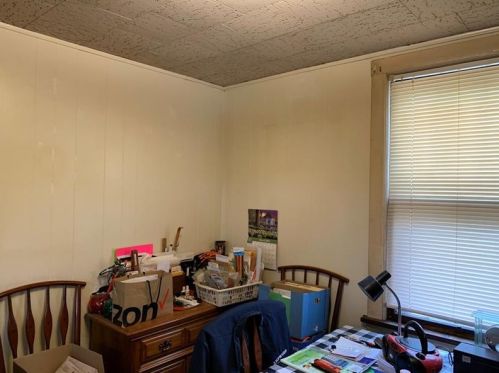 1633 Creedmoor Ave, Pittsburgh PA 15226-2439 exterior