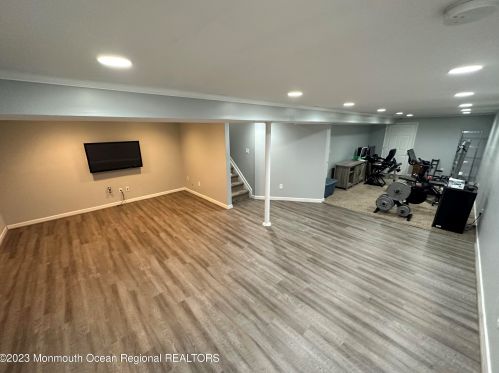 17 Ironwood Ct, Middletown NJ  07748-1909 exterior