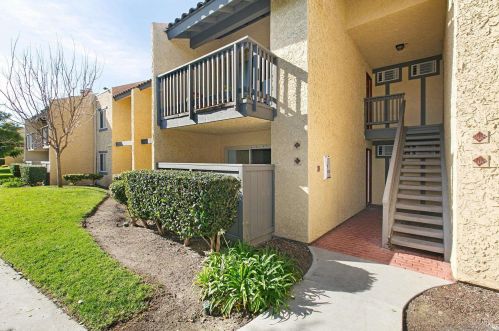 2910-3040 Alta View Dr, San Diego, CA 92139-3300