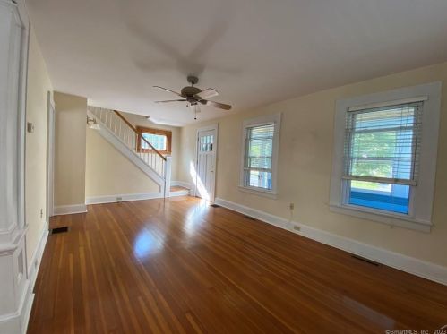 239 Seaside Ave, Milford CT 06460-6311 exterior