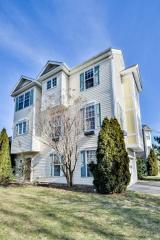 8300 2nd Ave, Vienna, VA 22182-5147