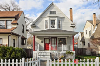 1834 Pratt Blvd, Chicago, IL 60626-3120