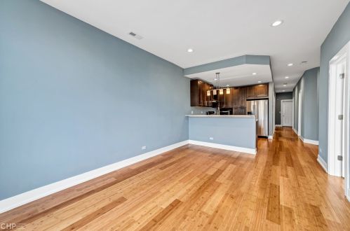 3416 Chicago Ave, Chicago IL 60651-4033 exterior