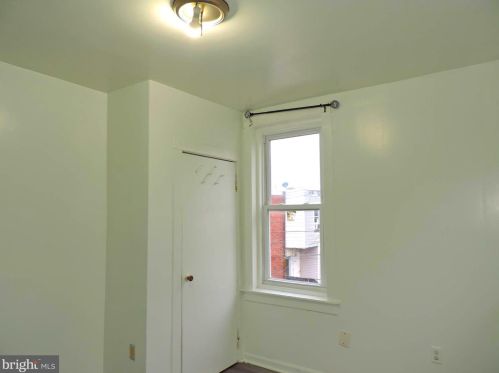 4312 Devereaux, Philadelphia PA 19135-3515 exterior