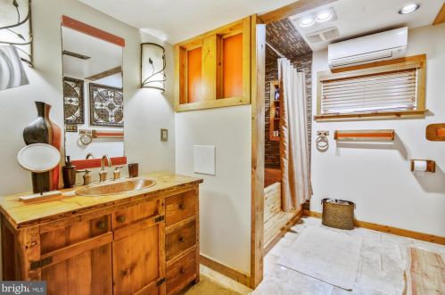 1206 Bryan Pt Rd, Accokeek MD 20607-9619 exterior