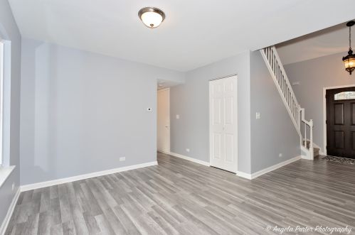 2317 Aspen Dr, Bull Valley IL 60098-6906 exterior