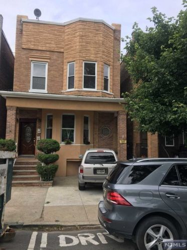 308 24th St, Union City NJ  07087-4503 exterior