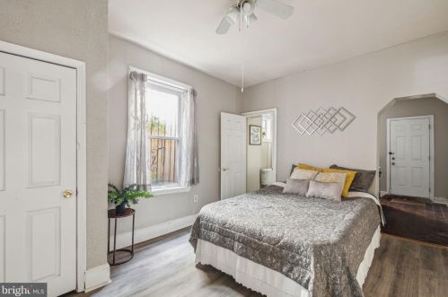 2203 Ellsworth St, Philadelphia PA 19146-2812 exterior