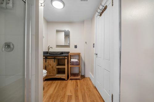 33 Washington St, Concord NH  03301-4341 exterior