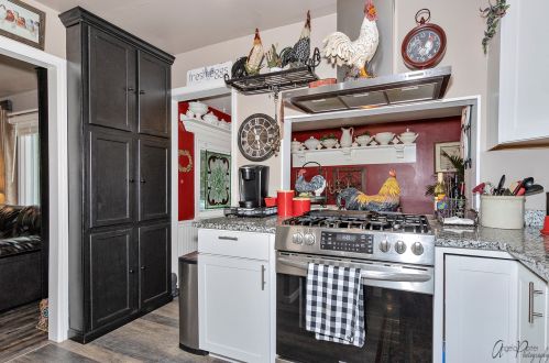 8609 Acorn Path, Bull Valley IL 60097-8872 exterior