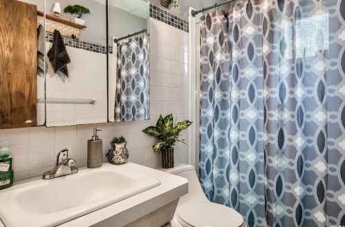 58 21 St, Huntington Station NY 11746-3259 exterior