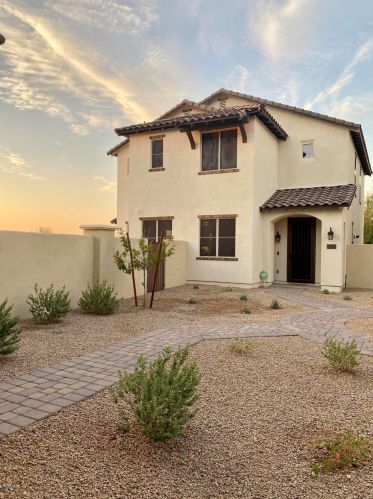 9828 3rd Ave, Phoenix AZ  85041-8871 exterior