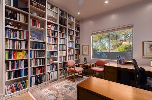 13623 Placita Montanas De Oro, Tucson AZ 85755-8685 exterior