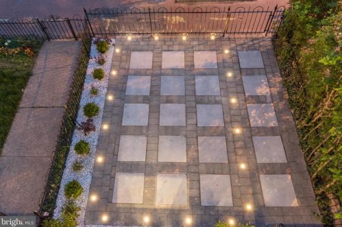 1604 13th St, Washington DC 20009-4303 exterior