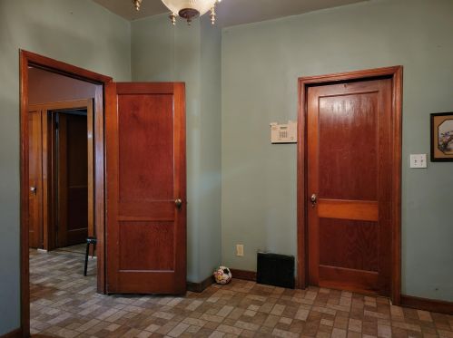 1411 Hayes Ave, Milwaukee WI 53215-3139 exterior