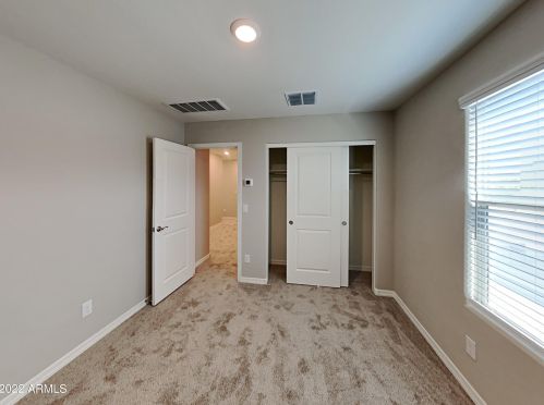 8023 Albeniz Pl, Phoenix AZ  85043 exterior