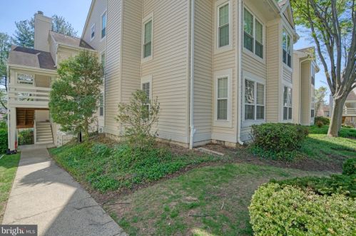 4503 Hazeltine Ct, Alexandria VA  22312-3203 exterior