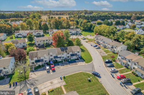 25 Erbitea Ln, New Castle DE 19720-4655 exterior