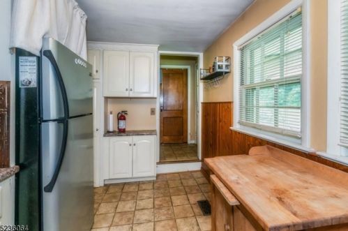 929 Plymouth Lake Dr, Fredon NJ  07860-4127 exterior