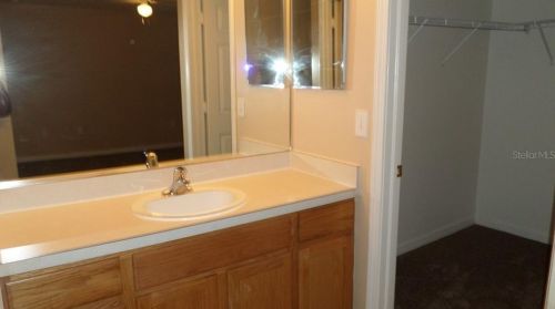 8308 10th St, Tampa FL 33604-3207 exterior