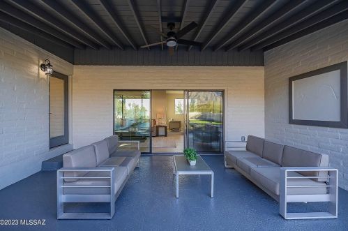 4917 Camino Arenosa, Tucson AZ  85718-6220 exterior