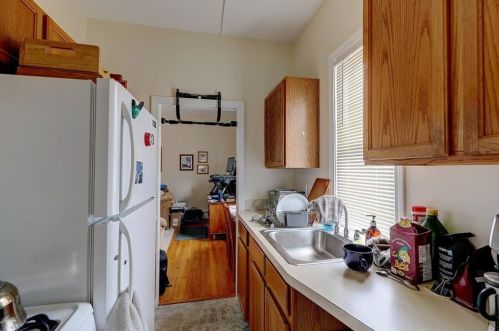 141 Governor St, Providence RI 02906-3058 exterior