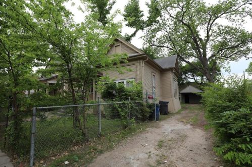 315 Alcalde St, Dallas TX  75246-1353 exterior