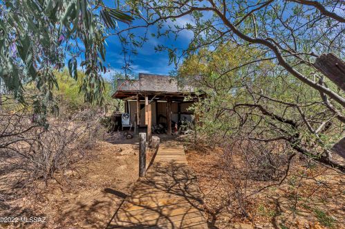 4105 Hogan Dr, Tucson AZ 85735-1809 exterior