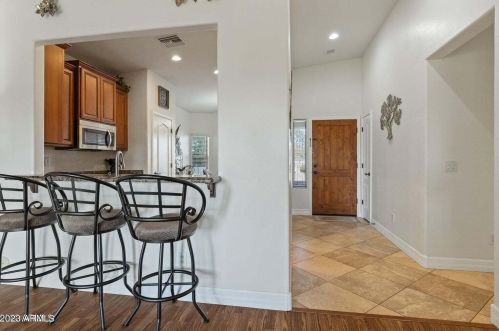 13830 11th Pl, Phoenix AZ  85022-4320 exterior