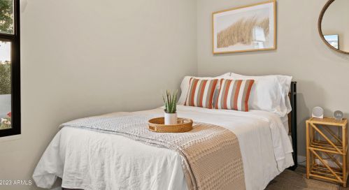 6846 13th Pl, Phoenix AZ  85014-1120 exterior