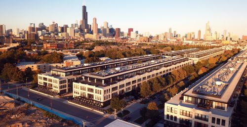 1071 15th St, Chicago IL 60608-3724 exterior