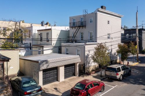 1401 West St, Union City NJ 07087-3238 exterior