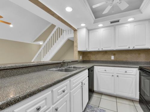 3391 Timberwood Cir, Naples FL 34105-5610 exterior