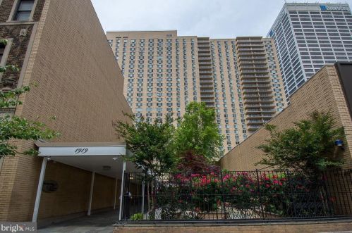 1919 Chestnut St, Philadelphia PA  19103-3401 exterior