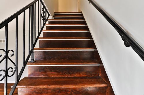 1108 Fernview Dr, Saint Louis MO 63141-6141 exterior